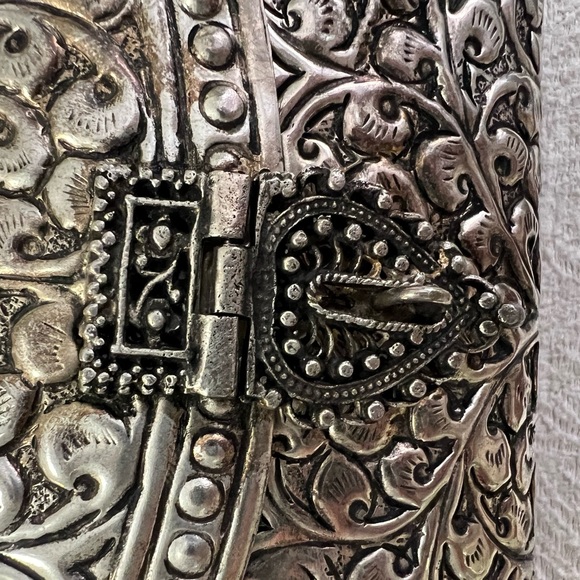 Metal wristlet, vintage - Picture 6 of 7